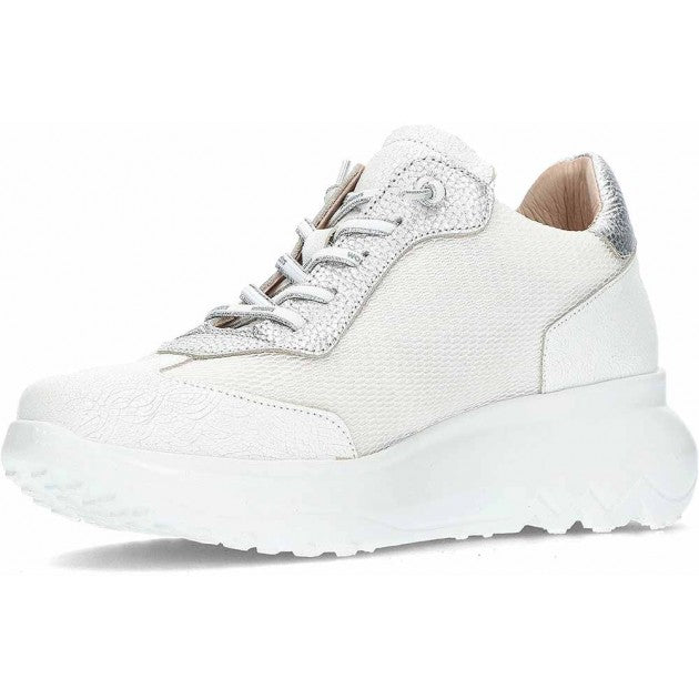 Women's Wonders sneakers