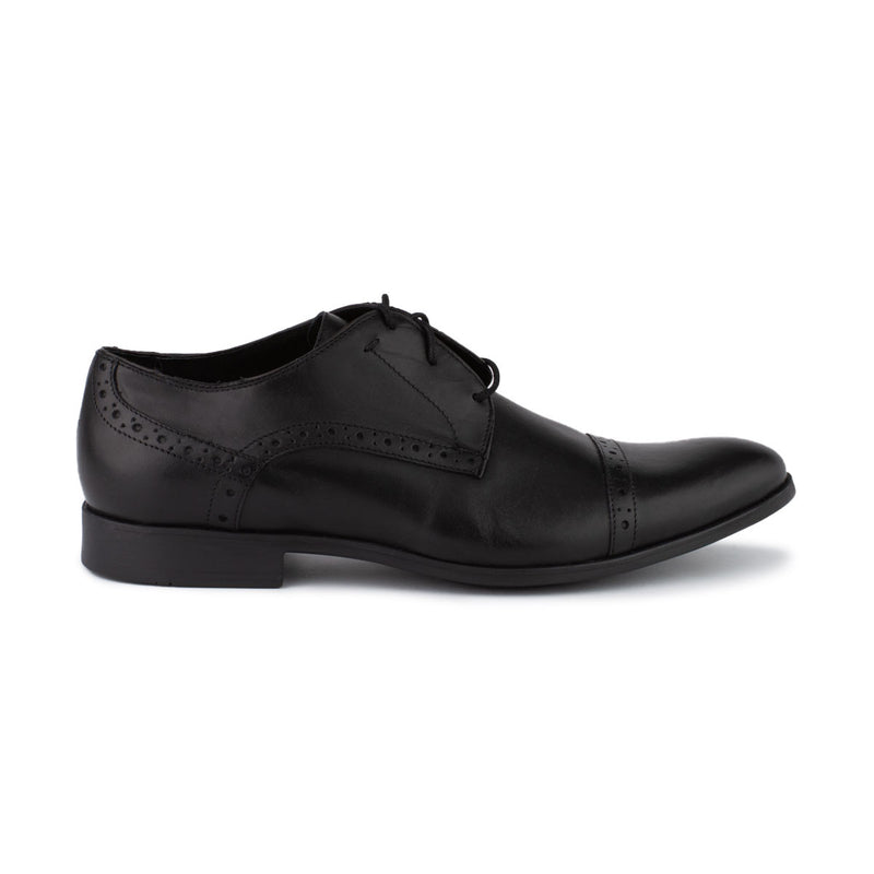 Men's social shoes